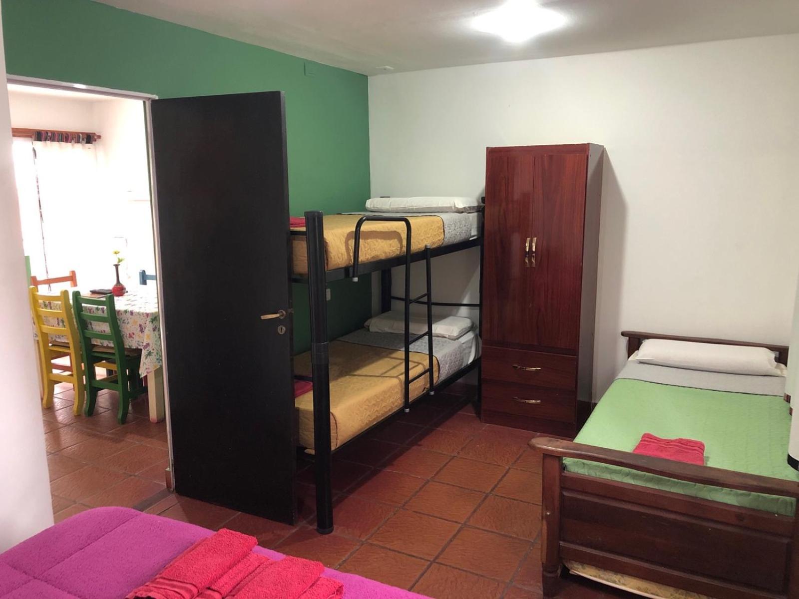 Casitas De Campo Wara Kusi En Las Afueras De La Ciudad De Salta Vaqueros Exterior photo