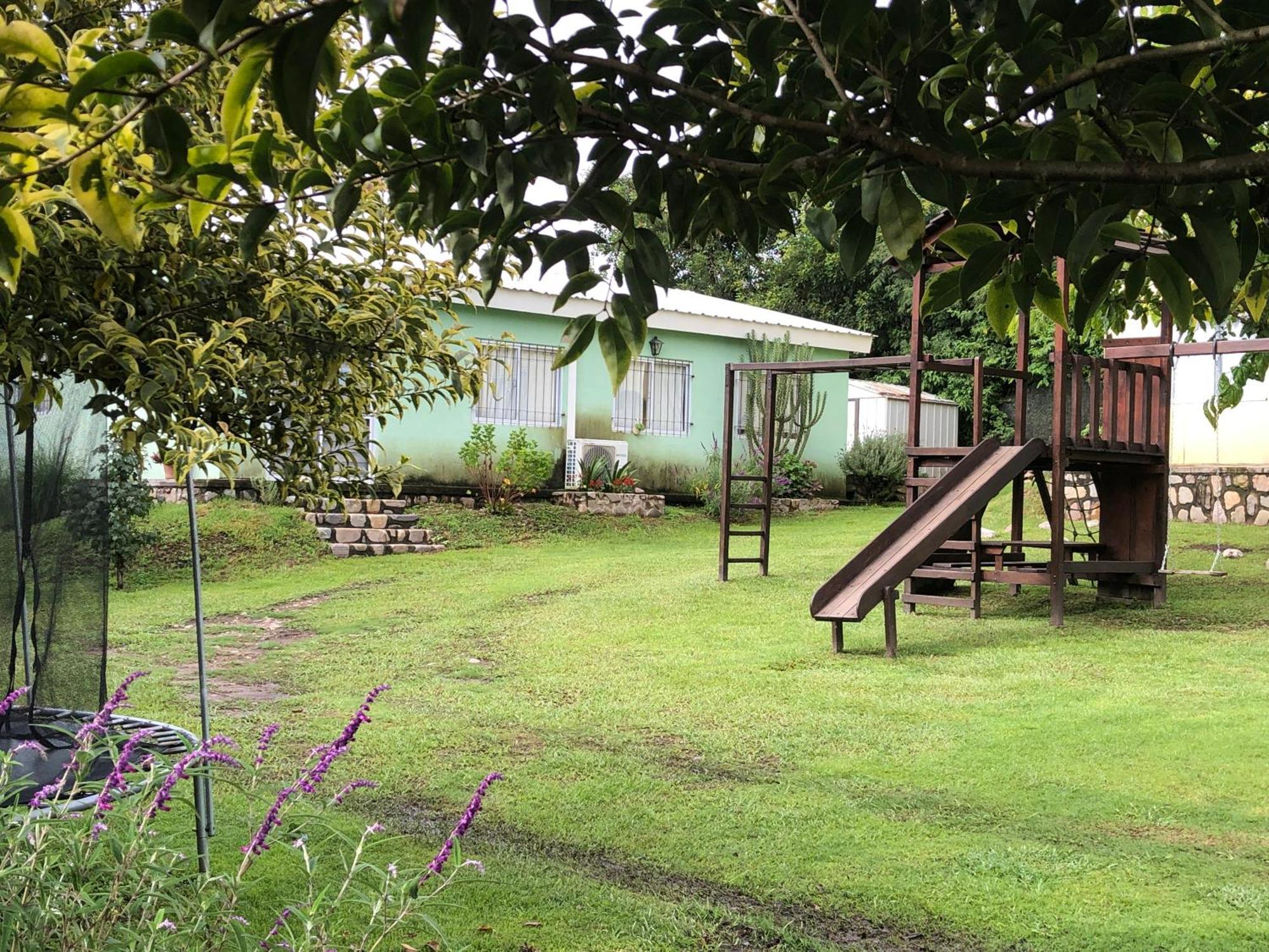 Casitas De Campo Wara Kusi En Las Afueras De La Ciudad De Salta Vaqueros Exterior photo