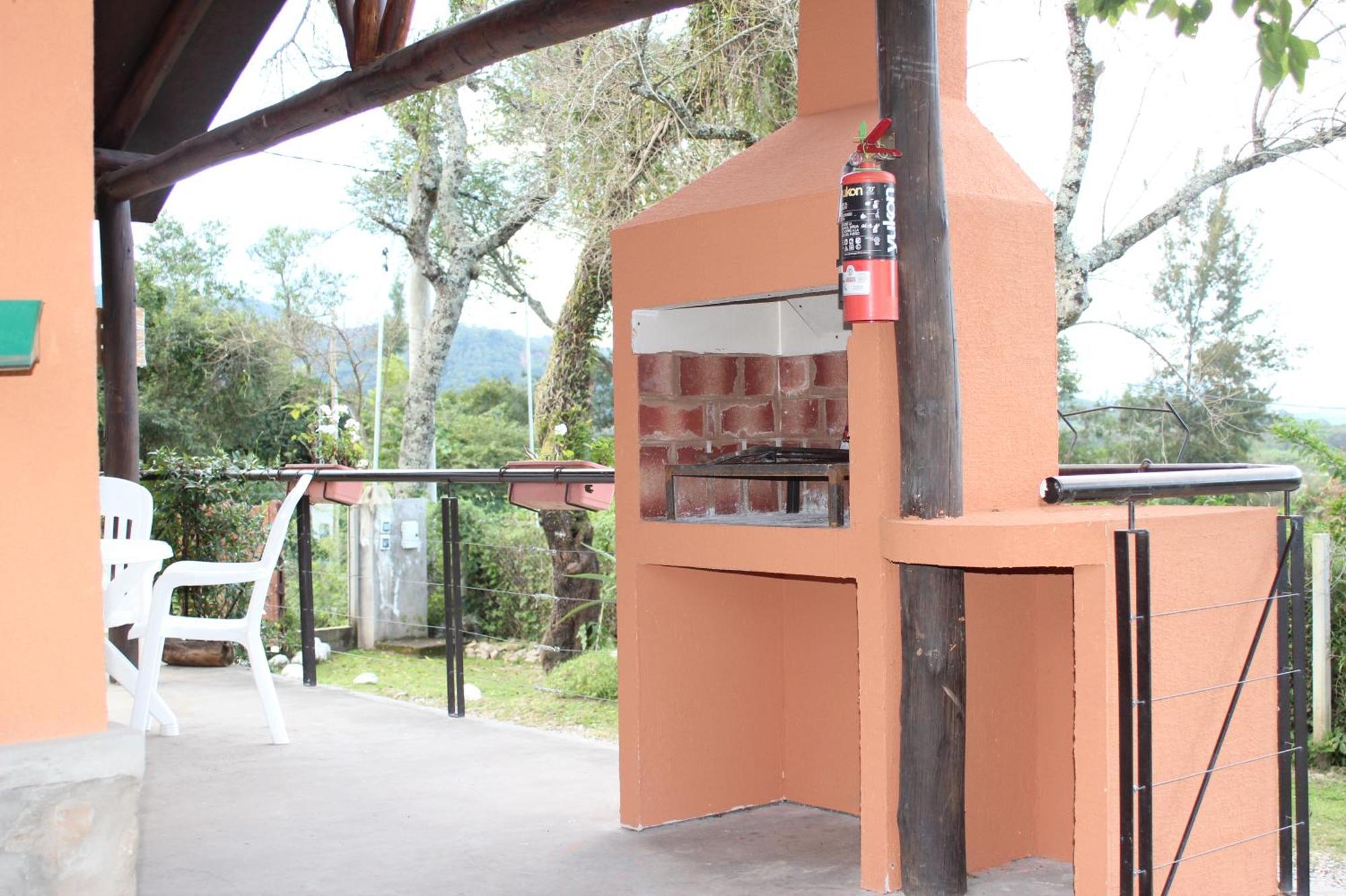 Casitas De Campo Wara Kusi En Las Afueras De La Ciudad De Salta Vaqueros Exterior photo