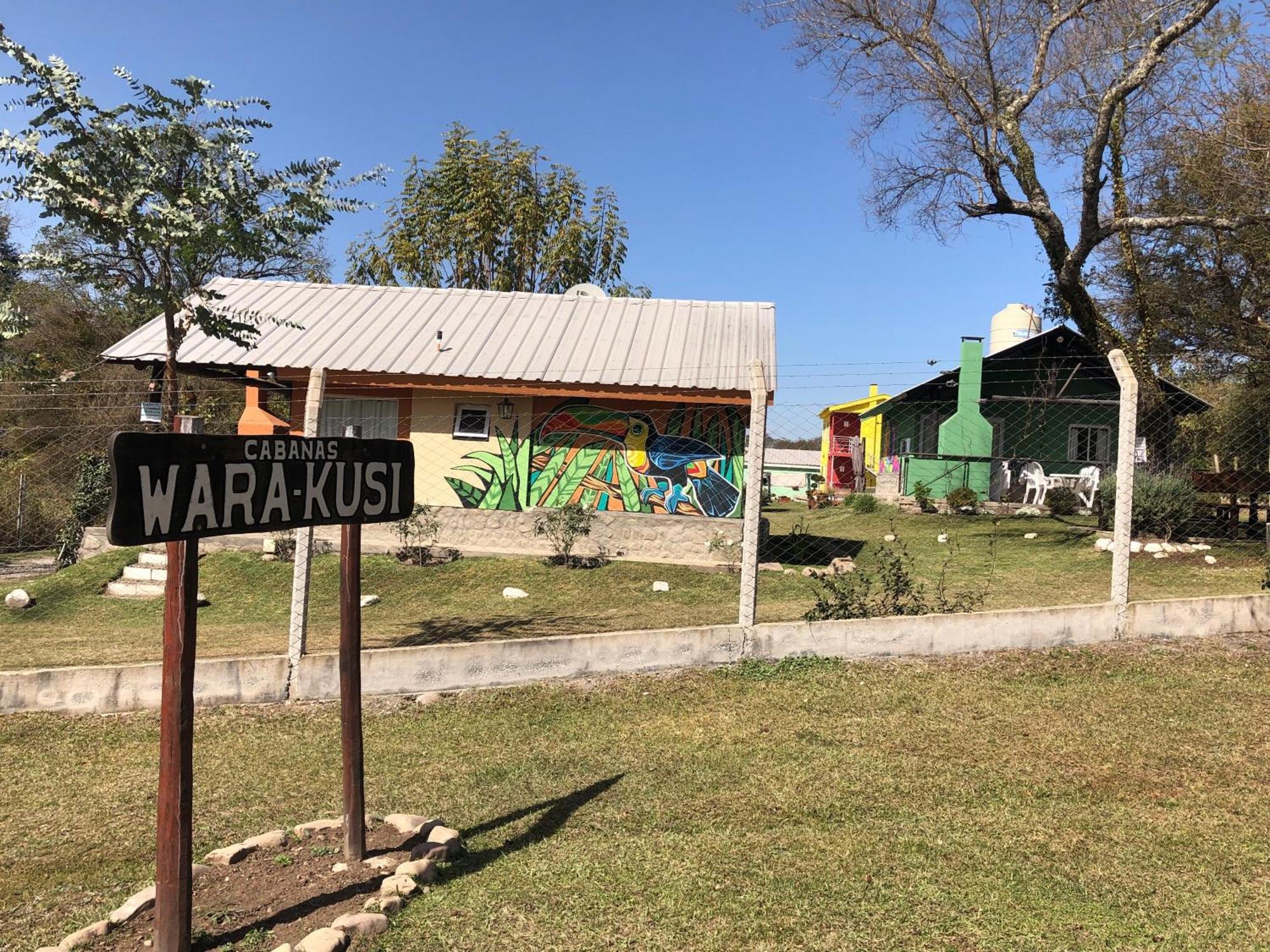Casitas De Campo Wara Kusi En Las Afueras De La Ciudad De Salta Vaqueros Exterior photo